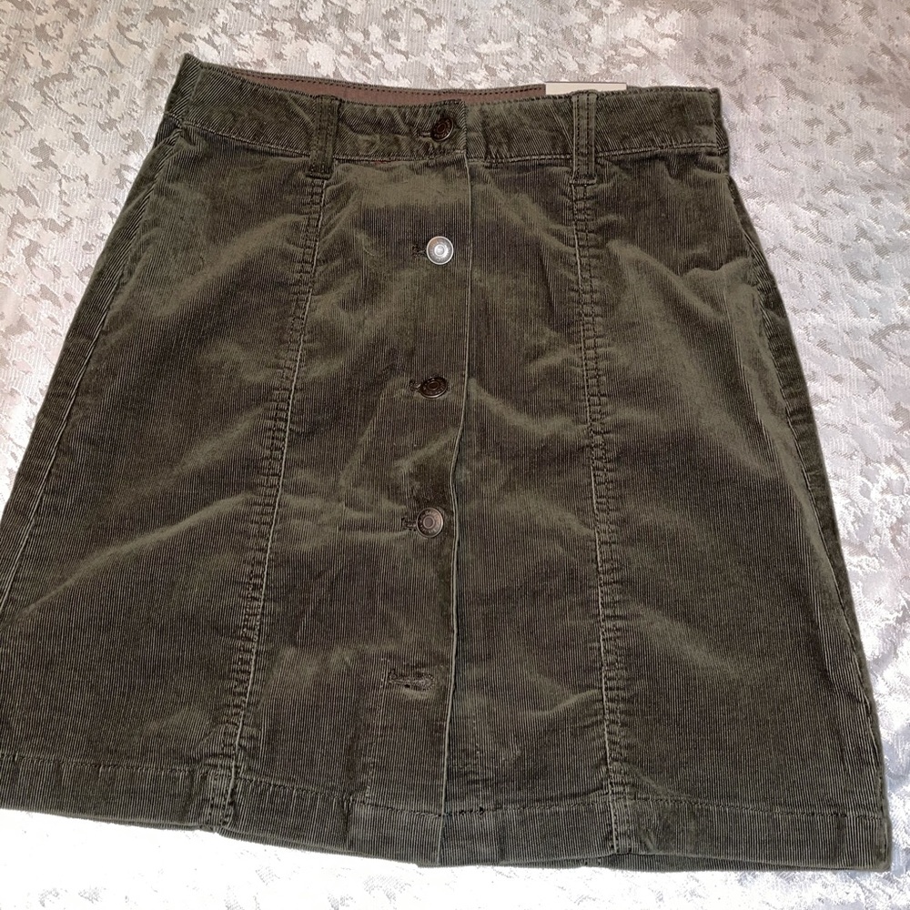 Bass Skirt